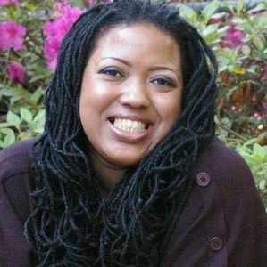 Meet your Posher, Quicy